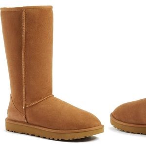 UGG Classic II Genuine Shearling Lined Tall Boot